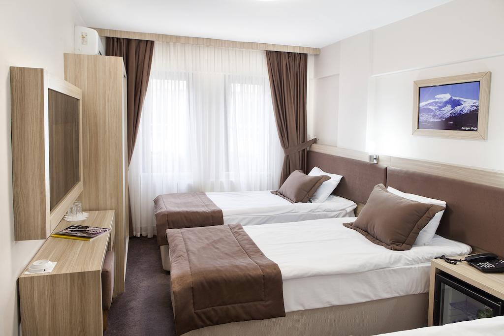 Hotel Emge Istanbul Værelse billede